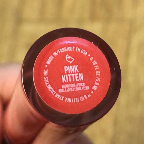 Jeffree Star Velour Liquid Lipstick in Pink Kitten Shade Dark Pink - Picture 3 of 6